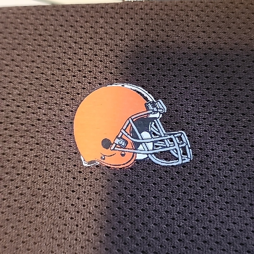 NFL Cleveland Browns Logo Hard Shell Mesh Women's Wallet New! - Picture 3 of 3